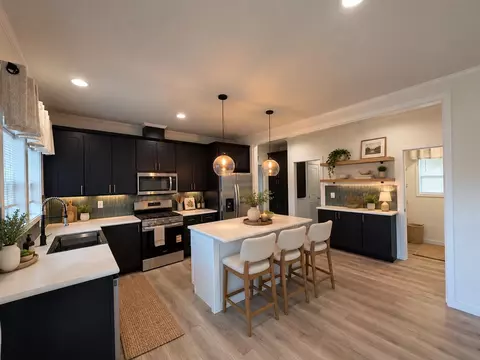 Kitchen - 403 E 11th Ave, Brodhead, WI 53520 photo 1 of 6