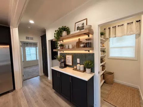 Entry Way - 403 E 11th Ave, Brodhead, WI 53520 photo 1 of 6