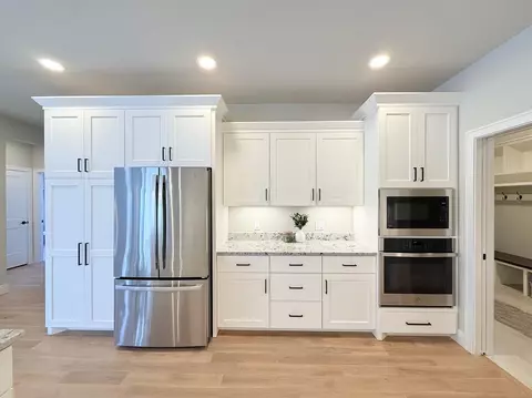 Kitchen - 12 Deer Hollow Court, Deforest, WI 53532 photo 3 of 4