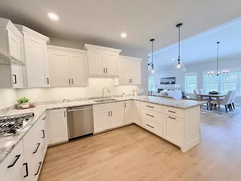 Kitchen - 12 Deer Hollow Court, Deforest, WI 53532 photo 4 of 4