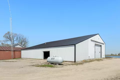 Exterior - n7031 County Road E, Ripon, WI 54971 photo 2 of 13