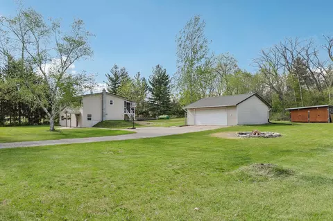 6874 Demby Rd, Arena, WI 53503