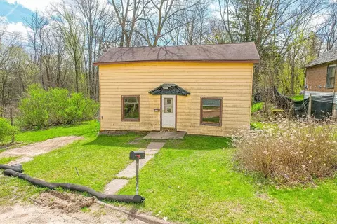 419 E Liberty St, New Lisbon, WI 53950