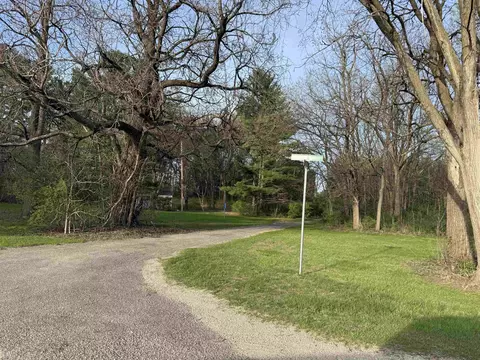 22296 Elizabeth St, Muscoda, WI 53573