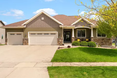 1411 Spahn Dr, Waunakee, WI 53597