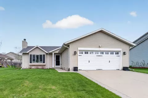 1107 Tara Dr, Sun Prairie, WI 53590