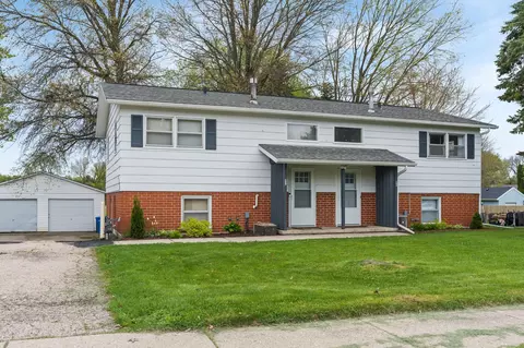163 Walnut St #3, Oregon, WI 53575