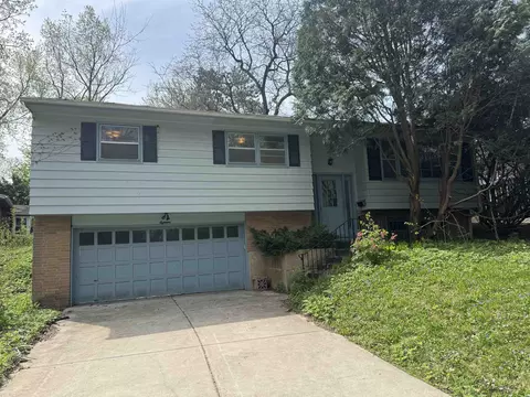 18 N Kenosha Dr, Madison, WI 53705