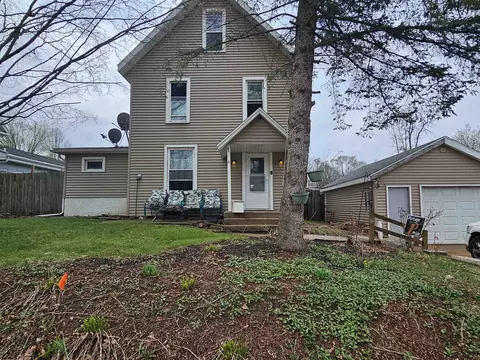 w8604 Wisconsin 23, Briggsville, WI 53920