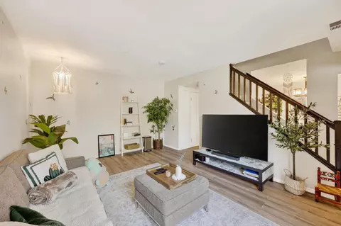 507 East Blf #507, Madison, WI 53704