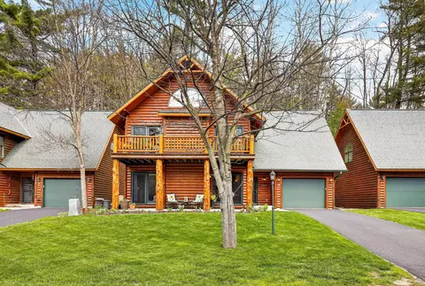 55 Bowman Rd #308, Wisconsin Dells, WI 53965
