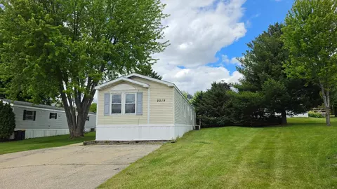 2219 Haven Ln, Monroe, WI 53566
