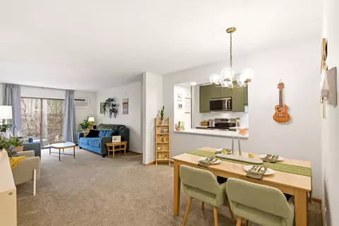 1509 Martin St #4, Madison, WI 53713