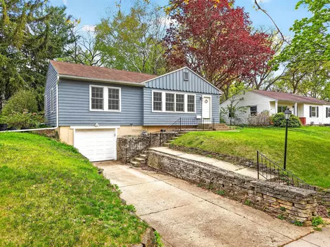 3533 Heather Crst, Madison, WI 53705