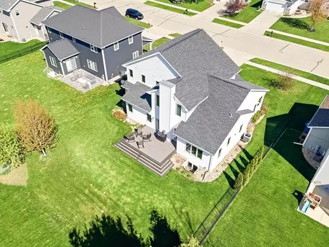 View/Area - 810 Sumac St, Oregon, WI 53575 photo 1 of 6