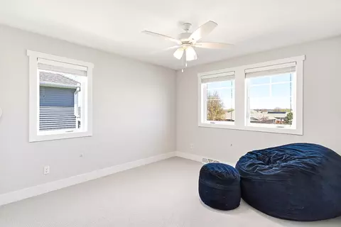 Bedroom - 810 Sumac St, Oregon, WI 53575 photo 5 of 7