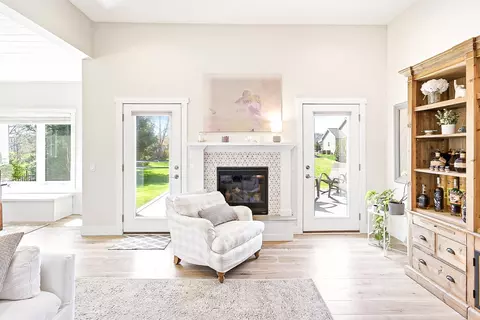 Entry Way - 810 Sumac St, Oregon, WI 53575 photo 3 of 4