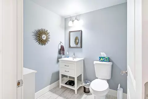 Bath - 810 Sumac St, Oregon, WI 53575 photo 4 of 6