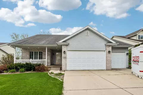 3133 Collingwood Dr, Sun Prairie, WI 53590
