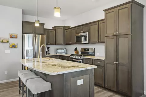 5934 Saturn Dr, Madison, WI 53718
