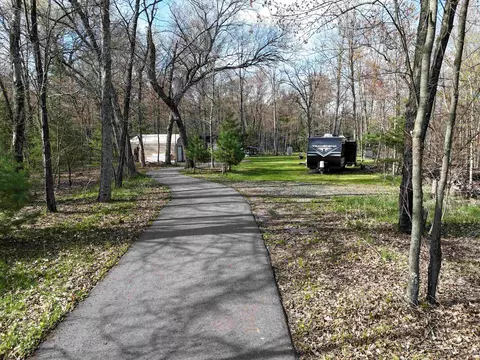 1120 Bighorn Dr, Arkdale, WI 54613