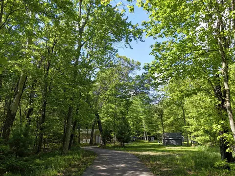 1120 Bighorn Dr, Arkdale, WI 54613