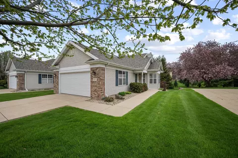 357 Concord Dr, Oregon, WI 53575