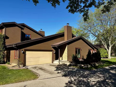 7555 Widgeon Way, Madison, WI 53717