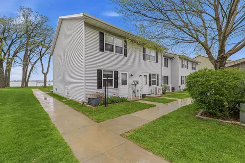 n10350 Howard Drive #4, Fox Lake, WI 53933
