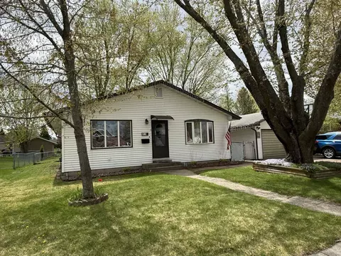 510 W Monowau St, Tomah, WI 54660
