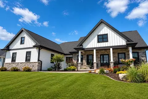 Exterior - 1045 Augusta Dr, Oregon, WI 53575 photo 2 of 8