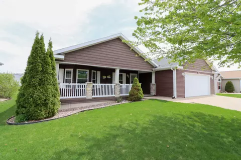 3105 Beth Ln, Holmen, WI 54636