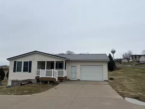 302 S Wyota St, South Wayne, WI 53587