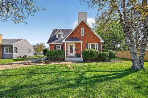 1114 Sherman Ave, Janesville, WI 53545