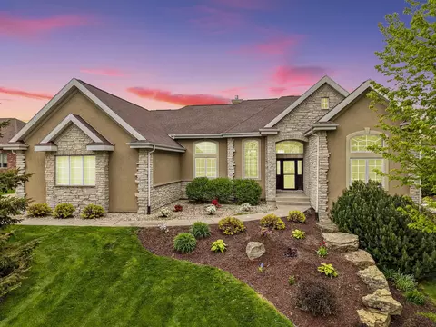 640 Rinpoche Ln, Oregon, WI 53575