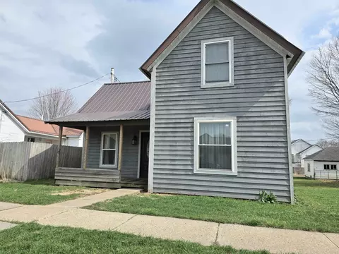 930 High Ave, Hillsboro, WI 54634