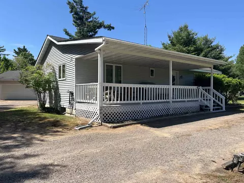 1931 Beaver Ln, Arkdale, WI 54613