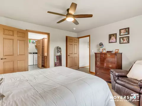 Bedroom - n1344 Fox Road, Wonewoc, WI 53968 photo 2 of 10