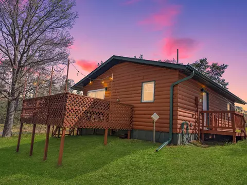 2401 Deer Path Dr, Friendship, WI 53934