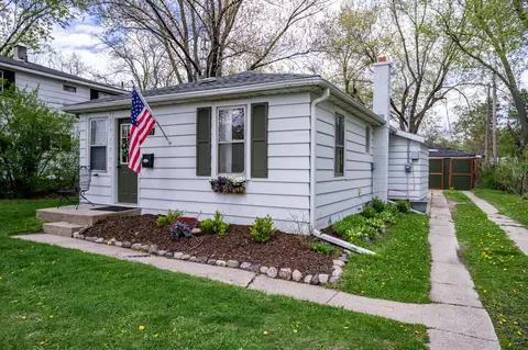 955 W State St, Mauston, WI 53948