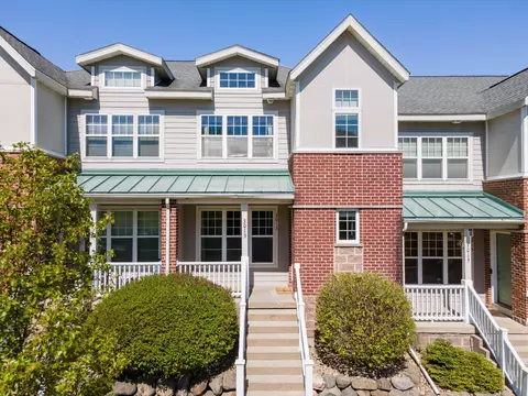 3013 Royal Wulff Ter, Fitchburg, WI 53711
