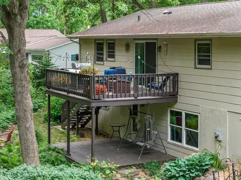 Exterior - 1720 Algonquin Dr, Baraboo, WI 53913 photo 10 of 12