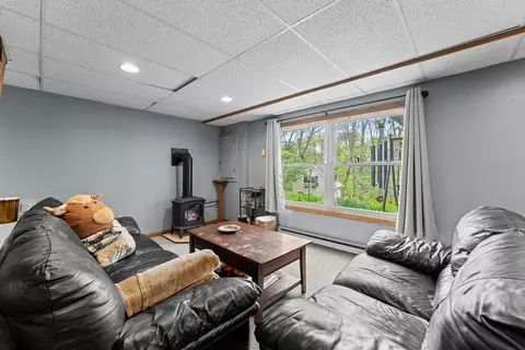 Living - 1720 Algonquin Dr, Baraboo, WI 53913 photo 3 of 3