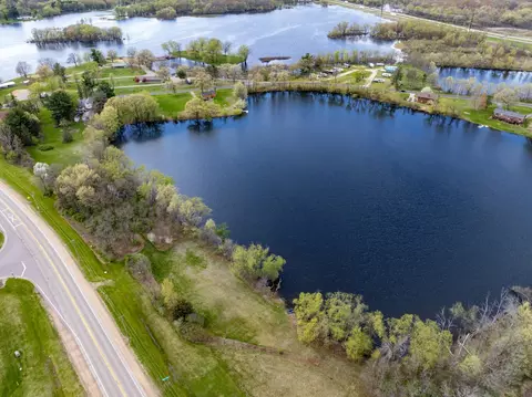 3 66 Ac Hog Island Rd, New Lisbon, WI 53950