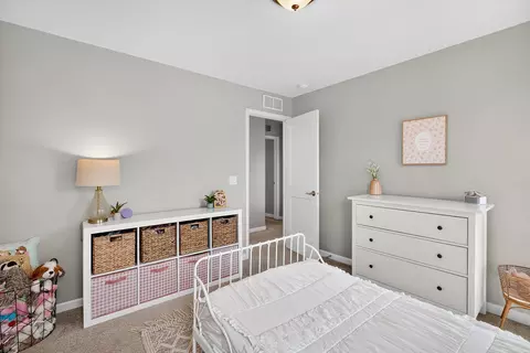 Bedroom - 7708 Catchfly Ln, Deforest, WI 53532 photo 5 of 7