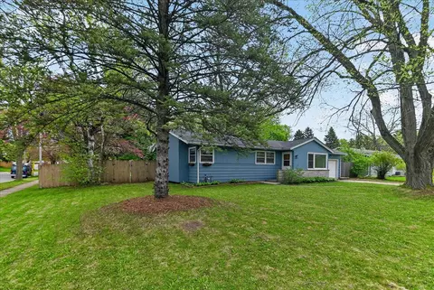 2101 Leland Dr, Madison, WI 53711