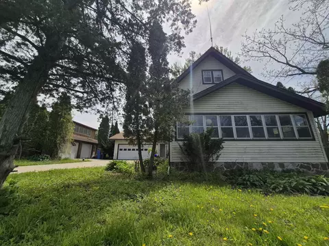 4259 Mahoney Rd, Mcfarland, WI 53558