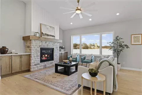 3005 Wellington Pl, Cottage Grove, WI 53527