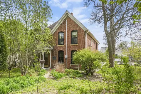 2817 Milwaukee St, Madison, WI 53704