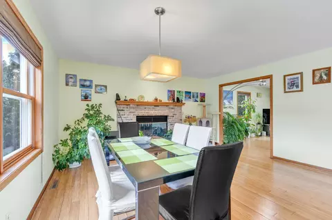 Dining - 2941 Maple Run Dr, Madison, WI 53719 photo 1 of 3